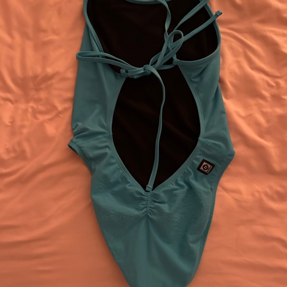 JOLYN ALICE ONSIE HAWAII BLUE SIZE 34 - Picture 2 of 2